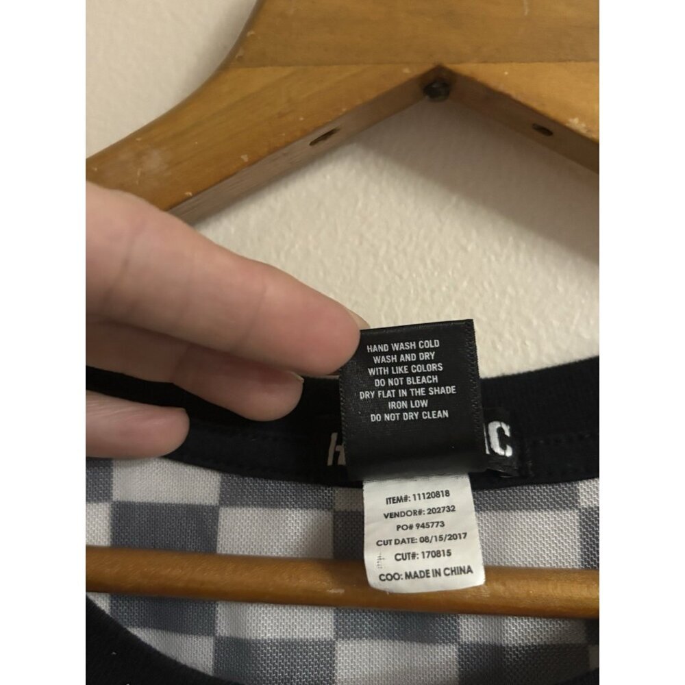 Hot Topic Black & White Checkered Women’s Mesh Top S/M - Picture 6 of 10
